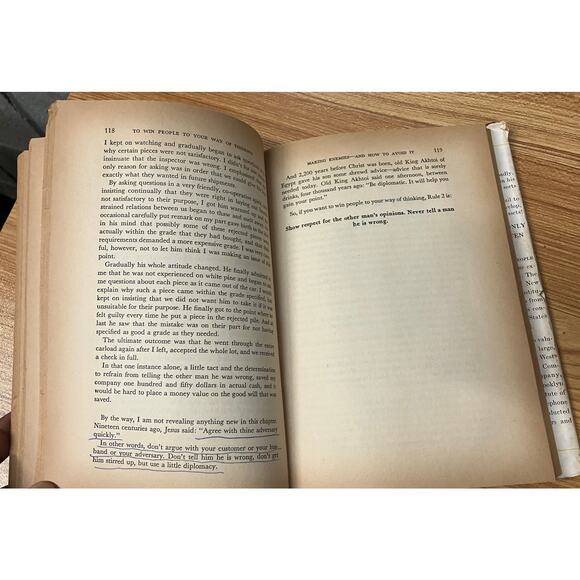 Dale Carnegie How to Win Friends & Influence People Hardcover 83rd Printing - Picture 5 of 10